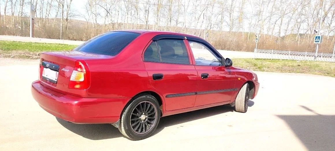 Hyundai Accent